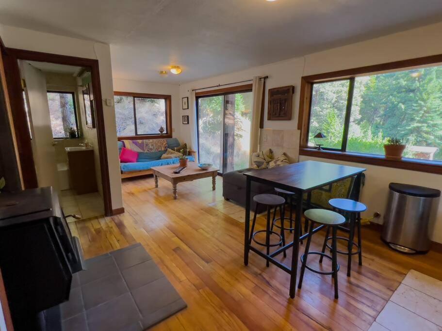 가버빌 Little House In The Redwoods With A Hot Tub! 아파트 외부 사진