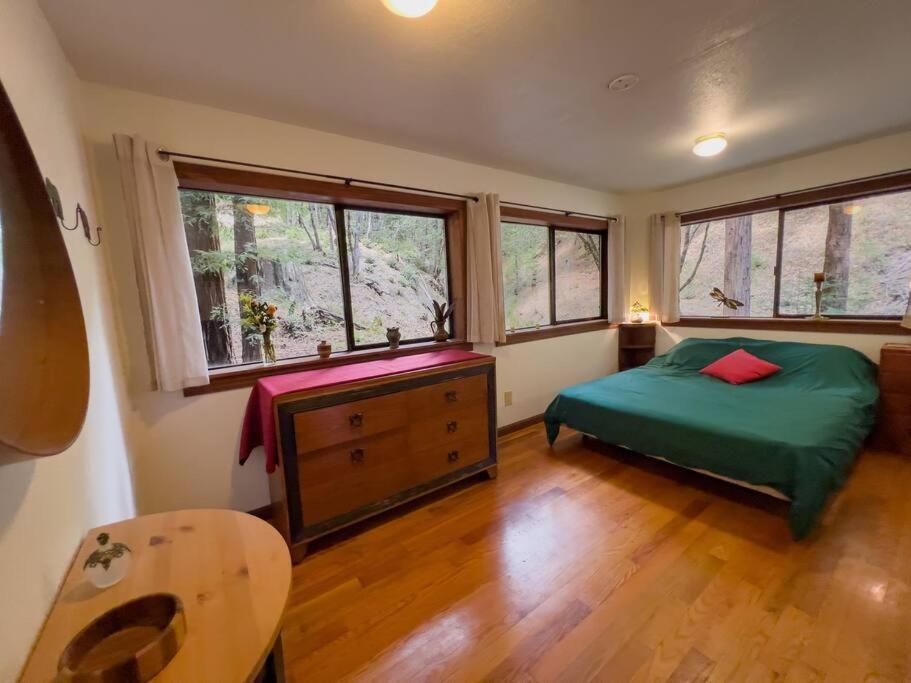 가버빌 Little House In The Redwoods With A Hot Tub! 아파트 외부 사진